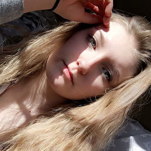 Meet your Posher, Kenzey